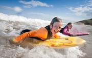 Learn How to Surf in Venice Beach From Expert Trainers